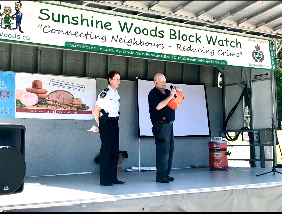 Chief Neil Dubord at Sunshine Woods Block Watch BBQ 2023